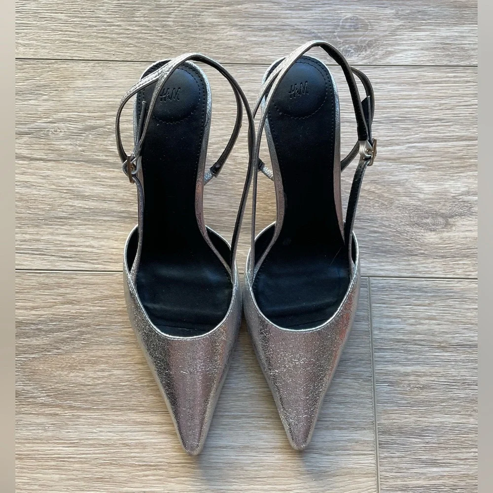H&M Pointed Slingback Silver Kitten Heels - Picture 6 of 11